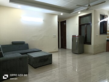 Living Room in 3 BHK Builder Floor at Paryavaran Complex – for Rent