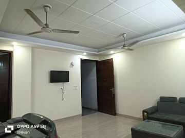 3 BHK Builder Floor For Rent in Paryavaran Complex