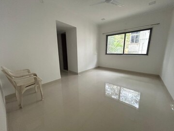 Room in 1 BHK Apartment at Koregaon Park – for Rent