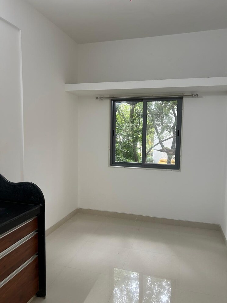 Room, koregaon park 1 Bedroom 550 Sq.Ft. Apartment In Koregaon Park Pune 9098932
