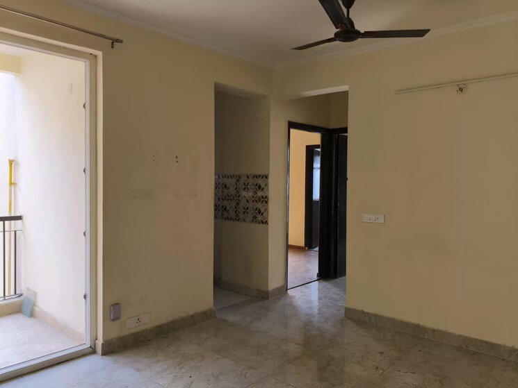 Room, amrapali-leisure-valley 3 Bedroom 1145 Sq.Ft. Apartment In Tech Zone 4 Greater Noida Greater Noida 9098870