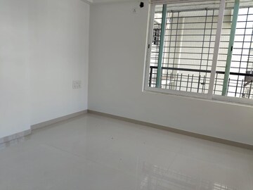 2.5 BHK Apartment For Rent in DLH Orchid, Andheri West