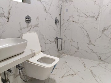Bathroom in 2.5 BHK Apartment at DLH Orchid, Andheri West – for Rent
