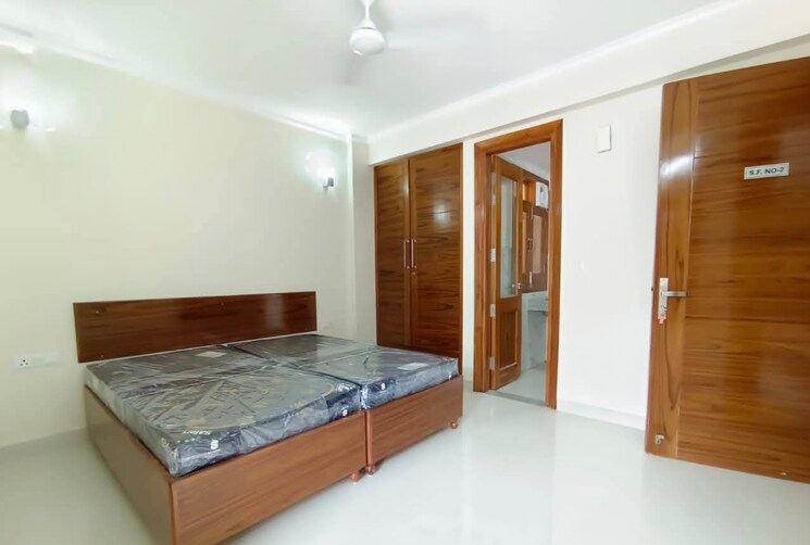 Bedroom, paryavaran complex 1 RK 400 Sq.Ft. Apartment In Paryavaran Complex Delhi 9098968