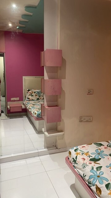 Furnished Amenities in 2 BHK Apartment at Andheri West – for Rent