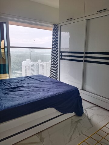 Bedroom in 2 BHK Apartment at RNA NG Eclat, Andheri West – for Rent