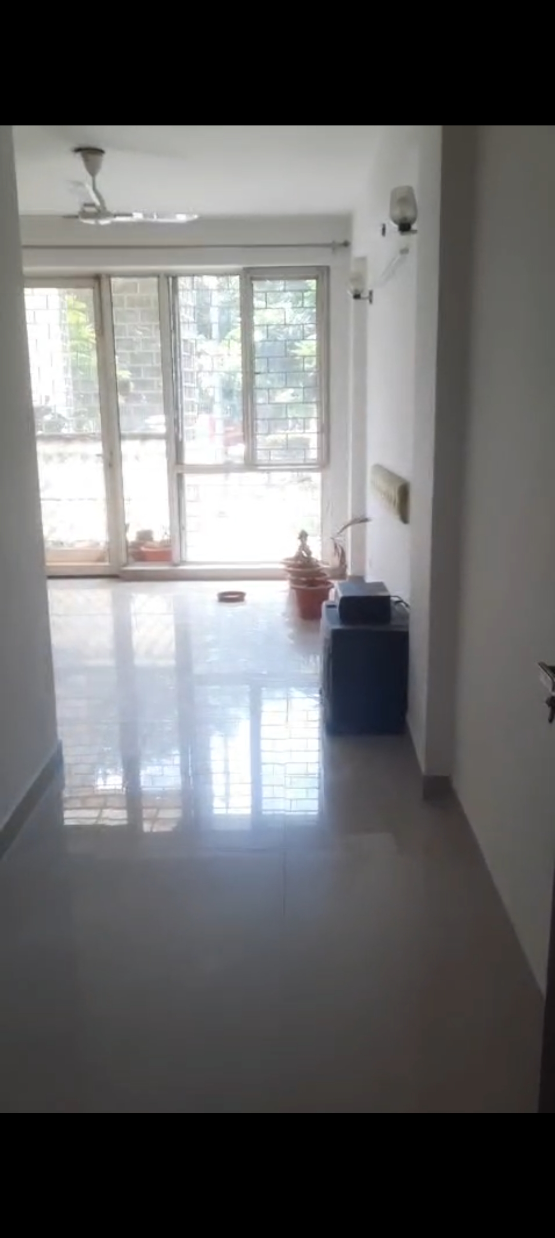 2.5 BHK Apartment For Rent in Sikka Karnam Greens