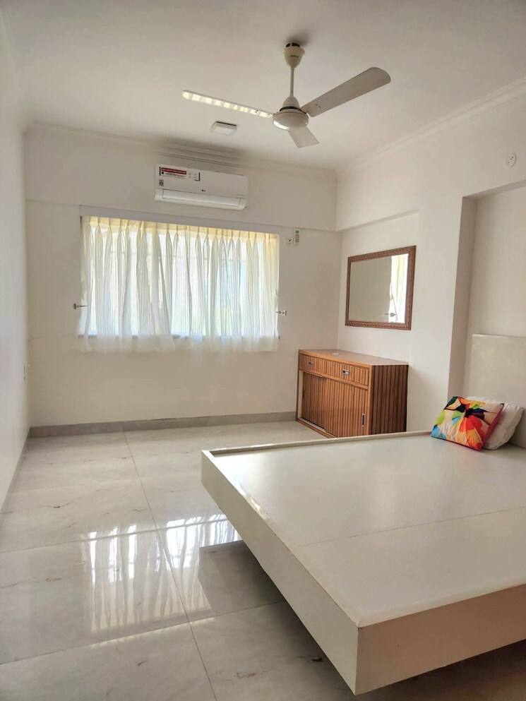 Bedroom, andheri west 2 Bedroom 680 Sq.Ft. Apartment In Andheri West Mumbai 9099035