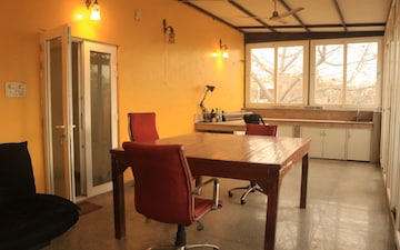 Office Space For Rent in Gaur City Mall, Sector 4 Greater Noida