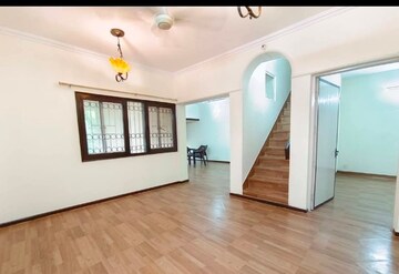3 BHK Builder Floor For Rent in Paryavaran Complex