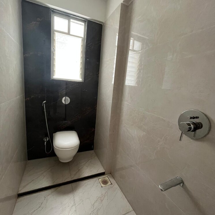 Bathroom, swagat-classic 1 Bedroom 620 Sq.Ft. Apartment In Model Colony Pune 9099031