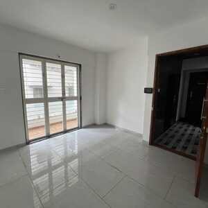 Room in 1 BHK Apartment at Swagat Classic, Model Colony – for Sale