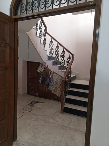 Staircase in 3 BHK Independent House at Sector 36 – for Rent
