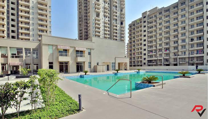 2.5 BHK + Pooja Room,Servant Room,Study Room Apartment For Sale in Indiabulls Centrum Park