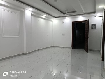 Kitchen in 2 BHK Builder Floor at Paryavaran Complex – for Rent
