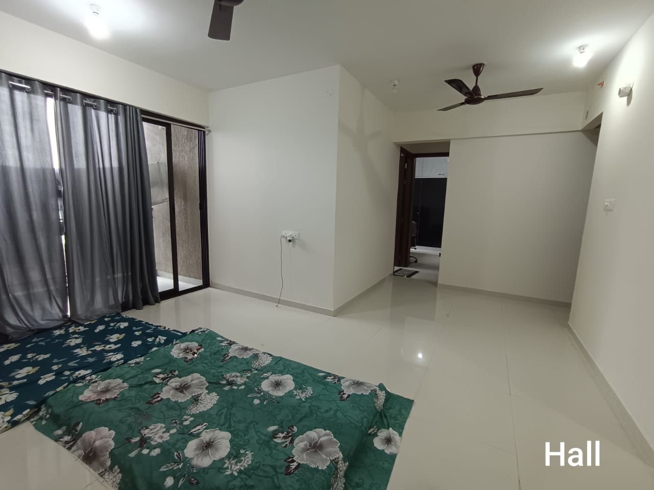 2 BHK + Pooja Room,Study Room Apartment For Rent in Mantra Insignia