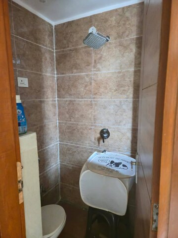 2 BHK Builder Floor For Rent in Paryavaran Complex