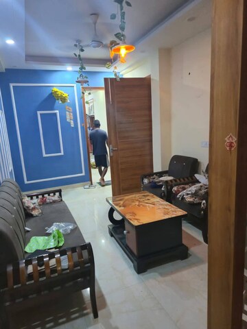 Team Area in 2 BHK Builder Floor at Paryavaran Complex – for Rent