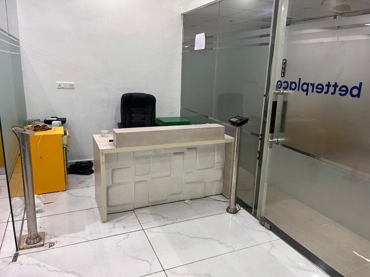 Bathroom, jmd-megapolis Commercial Office Space 1880 Sq.Ft. In Sector 48 Gurgaon 9099137