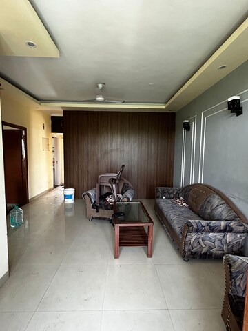 Living Room in 2 BHK Builder Floor at Ansal Royale Casa, Sector 55 – for Rent