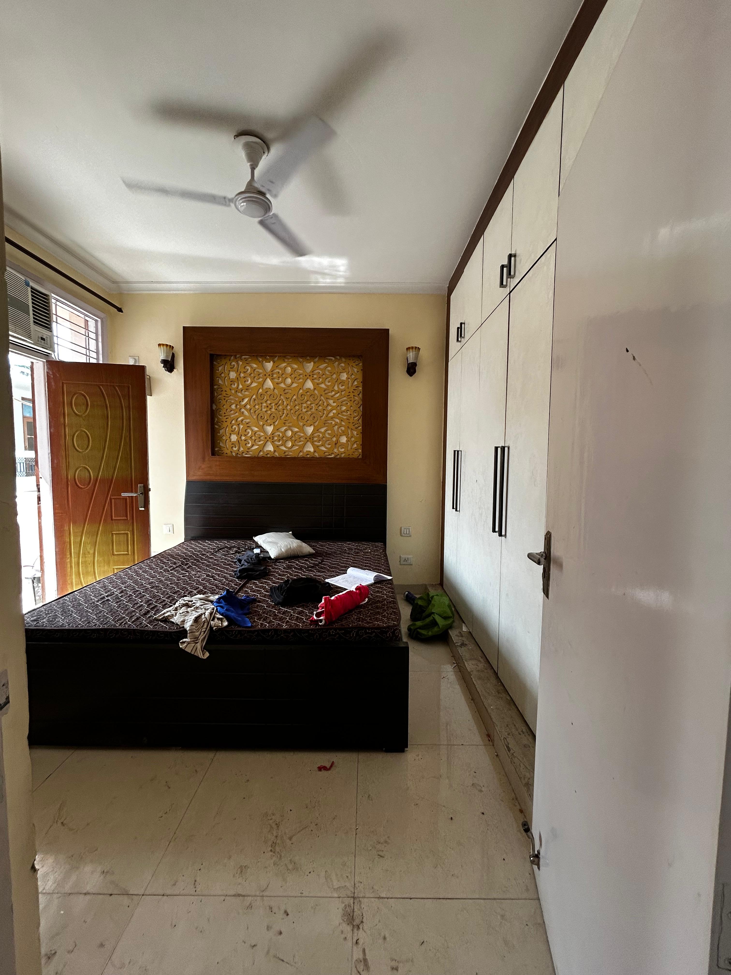 2 BHK + Study Room 1150 Sq.Ft. Builder Floor in Ansal Royale Casa