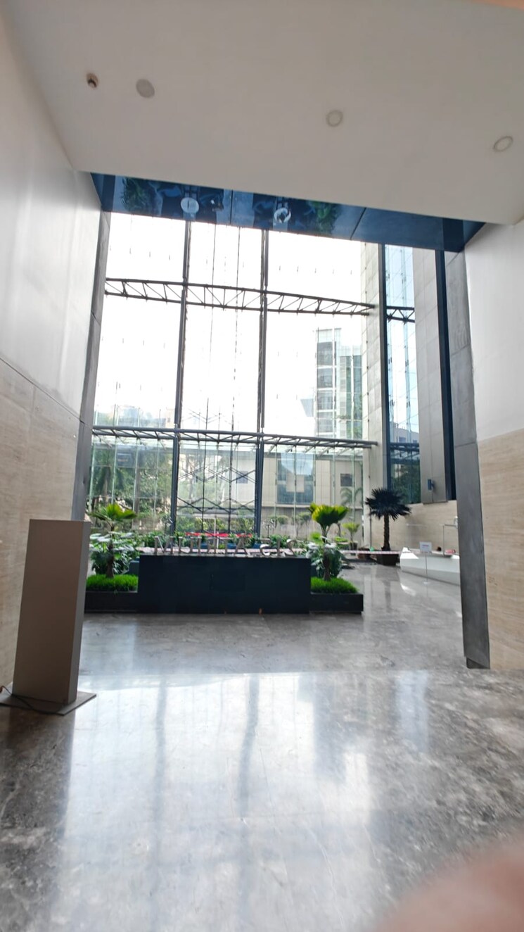 Room, pinnacle-business-park Commercial Office Space 1150 Sq.Ft. In Andheri East Mumbai 9099113