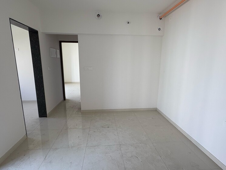 Room, rna-ng-regency-phase-i 1 Bedroom 585 Sq.Ft. Apartment In Balkum Pada Thane 9099199