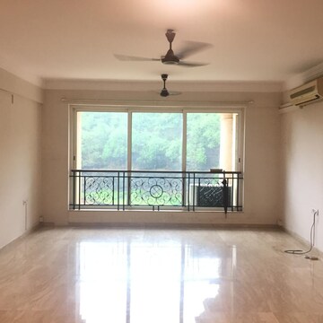 Room in 3 BHK Apartment at Hiranandani Gardens Octavius, Hariom Nagar – for Rent