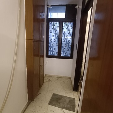 Building Lobby in 2.5 BHK Builder Floor at Chittaranjan Park – for Rent