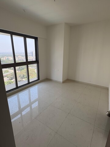 Room in 1 BHK Apartment at Dosti West County Phase 4 Dosti Pine, Balkum Pada – for Rent