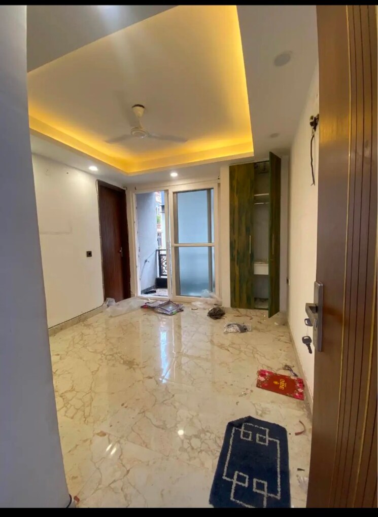 Room, paryavaran complex 2 Bedroom 950 Sq.Ft. Builder Floor In Paryavaran Complex Delhi 9099340