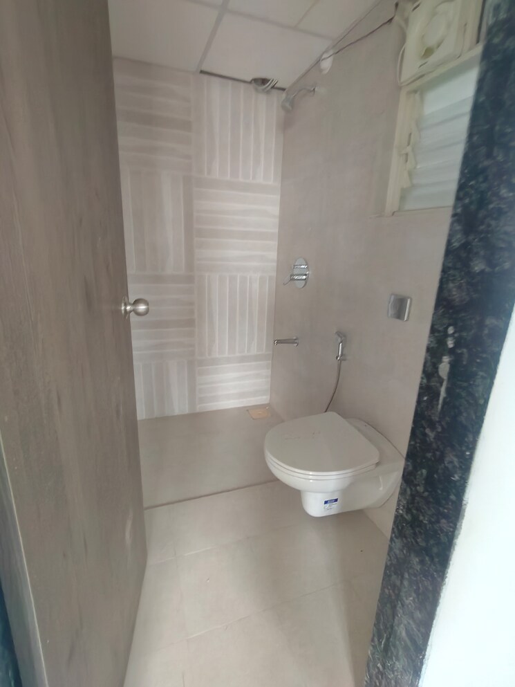 Bathroom, goel-ganga-millennia 2 Bedroom 667 Sq.Ft. Apartment In Undri Pune 9099339
