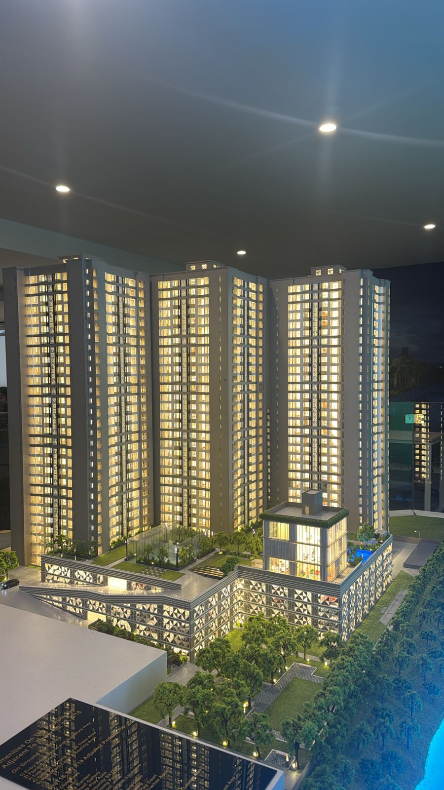 2 BHK + Extra Room Apartment For Sale in Godrej Aqua Vista