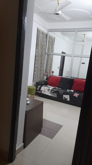 Kitchen in 3 BHK Builder Floor at Gyan Khand ii – for Sale