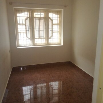 Room in 2 BHK Builder Floor at Ejipura – for Rent