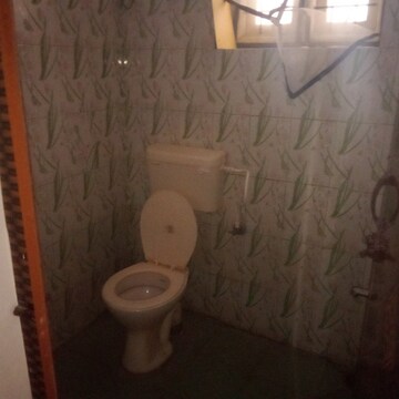Bathroom in 2 BHK Builder Floor at Ejipura – for Rent