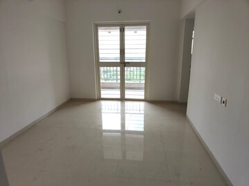 Room in 2 BHK Apartment at Ashish Laxmi Angan, Vadgaon Budruk – for Rent