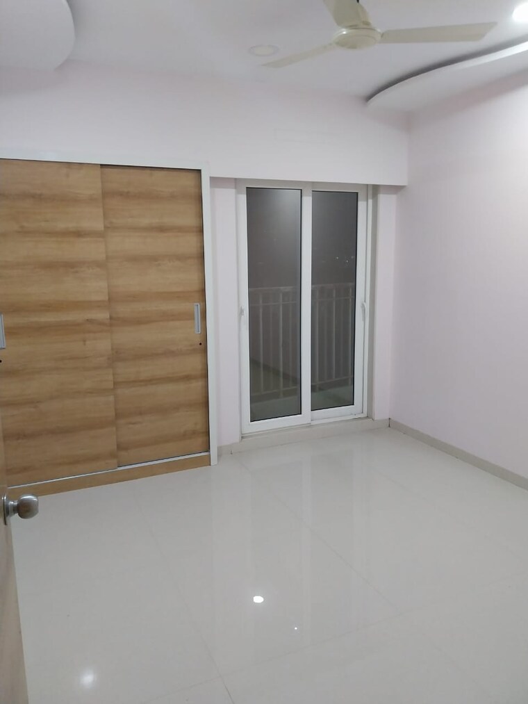 Room, jagdale-amizra 2 Bedroom 750 Sq.Ft. Apartment In Vartak Nagar Thane 9099438