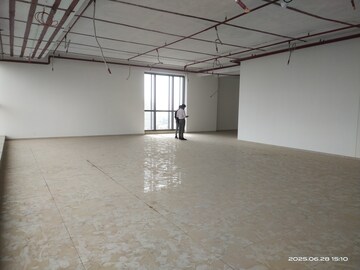 Room in  Office Space at Chandak Unicorn, Andheri West – for Rent