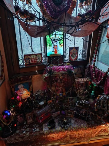 Living Room in 3.5 BHK Apartment at Shatabdi Vihar Sector-61, Sector 61 – for Sale