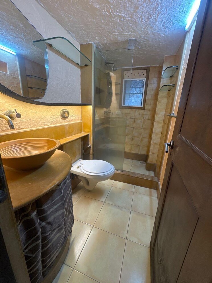 Bathroom, wellington-apartment 2 Bedroom 760 Sq.Ft. Apartment In Andheri West Mumbai 9099421