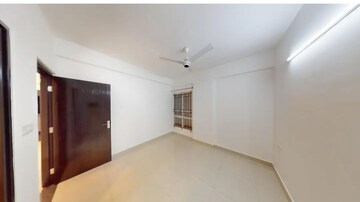 Room in 2 BHK Apartment at S and S Trillium Apartments, Hosa Road – for Sale