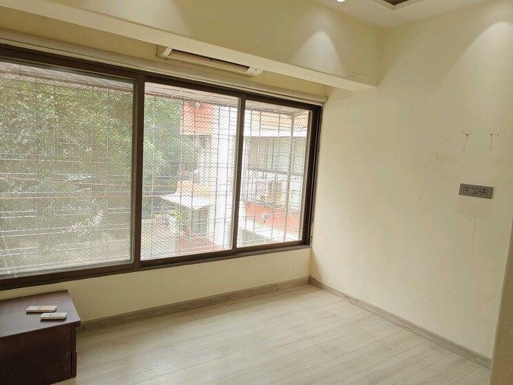 Room, lokhandwala-complex 2 Bedroom 850 Sq.Ft. Apartment In Andheri West Mumbai 9099473