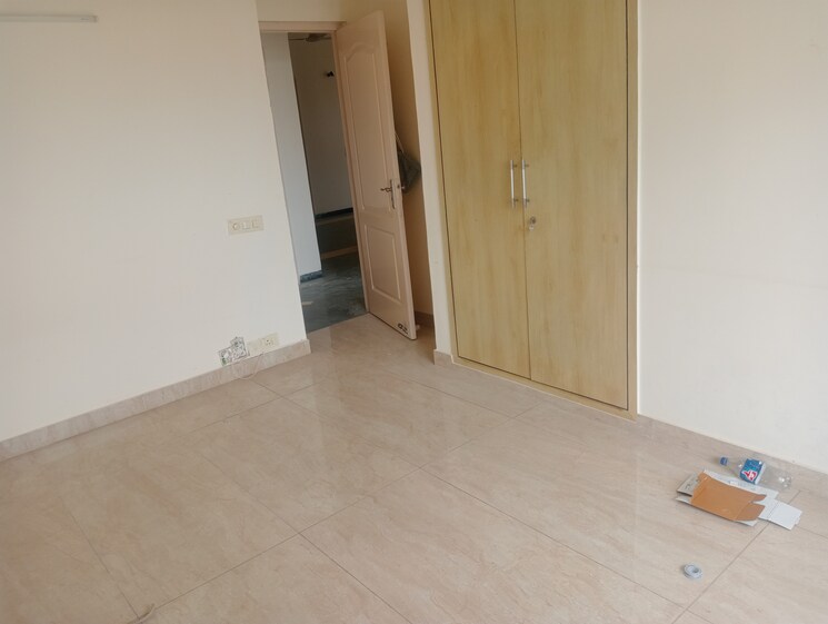 Room, bestech-park-view-city-2 3 Bedroom 1859 Sq.Ft. Apartment In Sector 49 Gurgaon 9099523