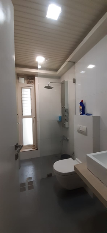 Bathroom in 4 BHK Apartment at White Lotus, Potohar Nagar – for Rent