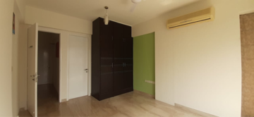 Room in 4 BHK Apartment at White Lotus, Potohar Nagar – for Rent