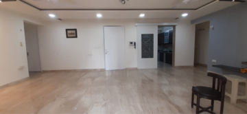 Room in 4 BHK Apartment at White Lotus, Potohar Nagar – for Rent