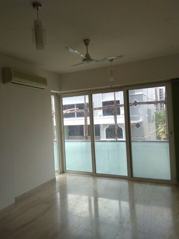 Room in 4 BHK Apartment at White Lotus, Potohar Nagar – for Rent