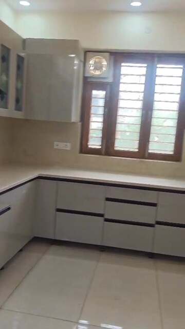 Kitchen in 3 BHK Builder Floor at BPTP District, Sector 81 – for Rent