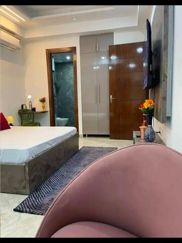 Balcony in 1 RK Builder Floor at Paryavaran Complex – for Rent